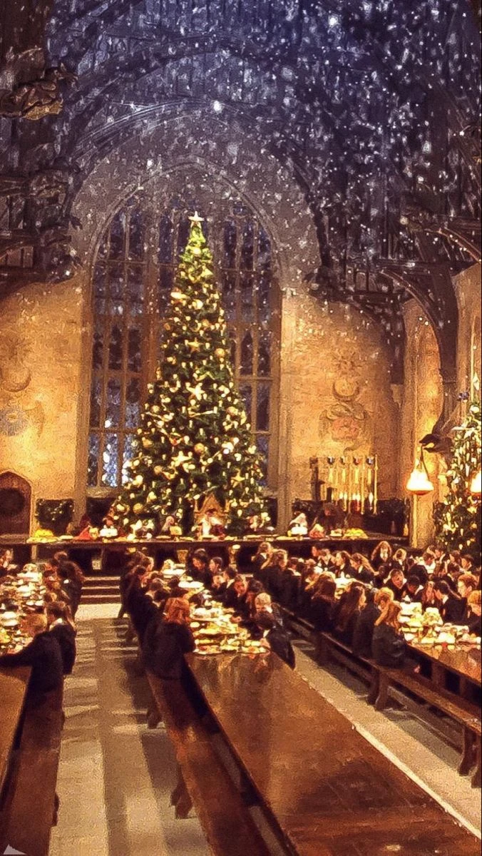Christmas at Hogwarts thumbnail