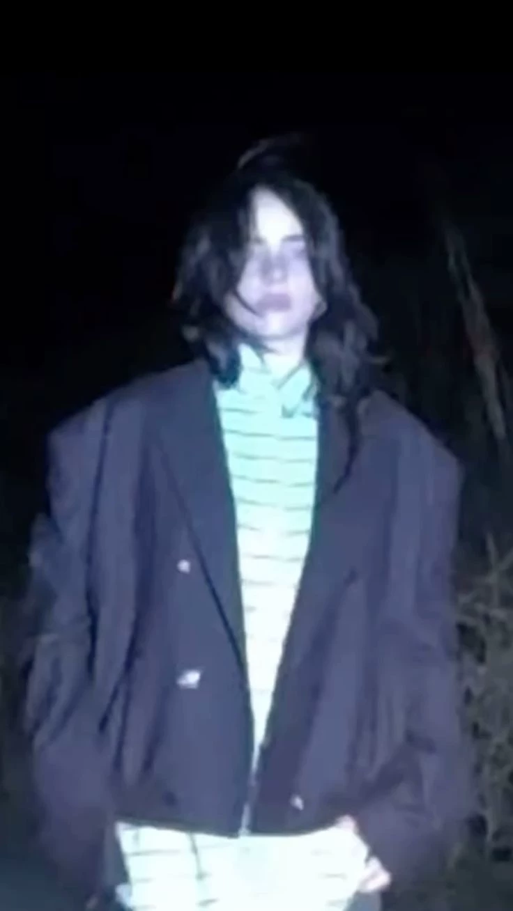 BILLIE EILISH. thumbnail