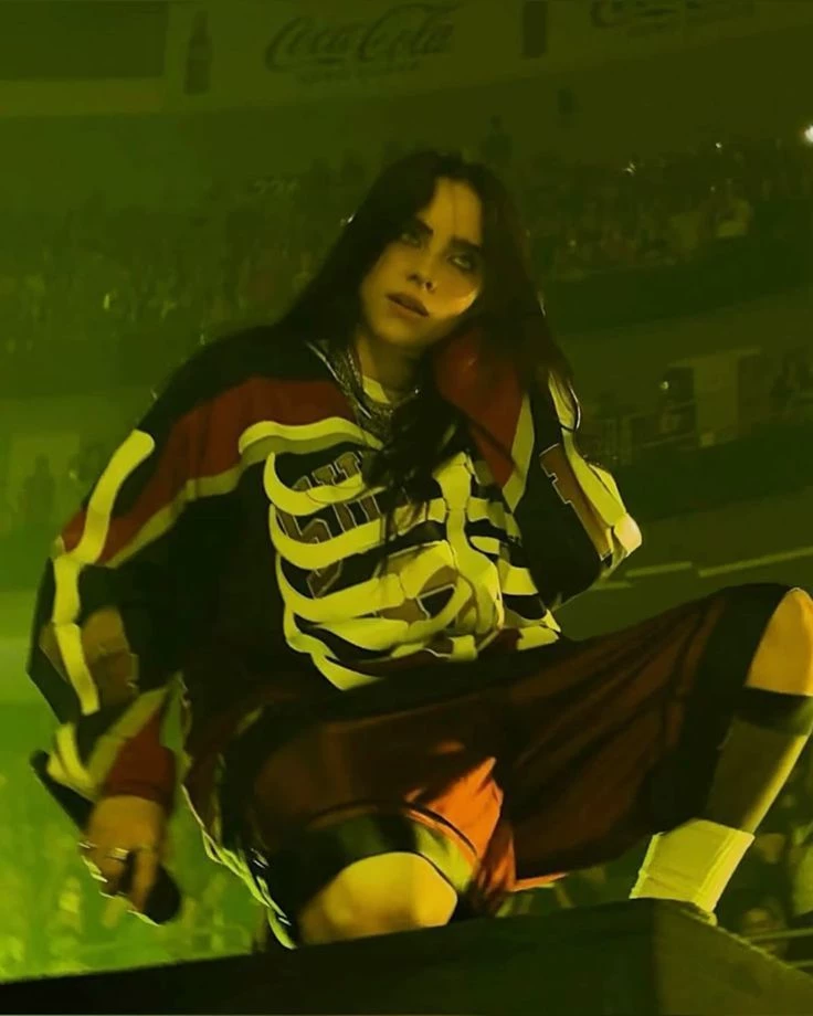 BILLIE EILISH. thumbnail