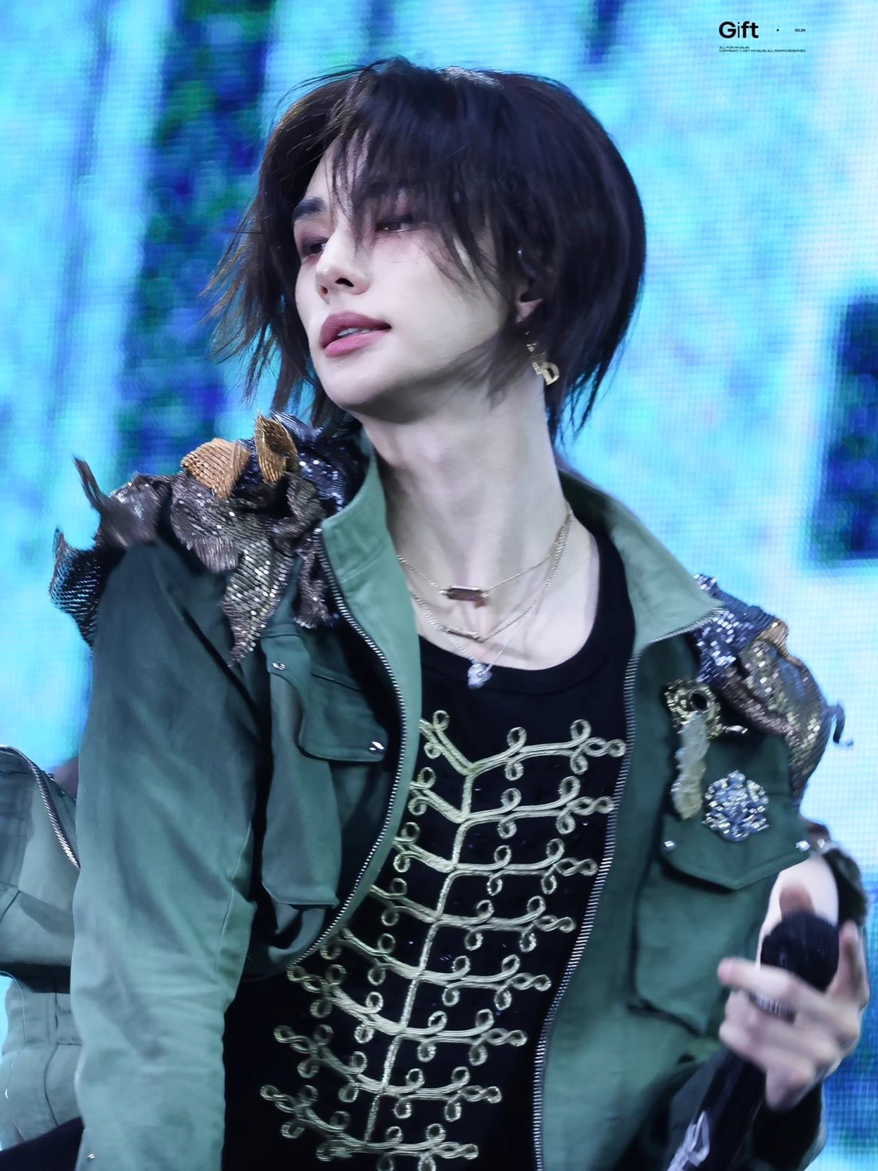 hyunjin thumbnail