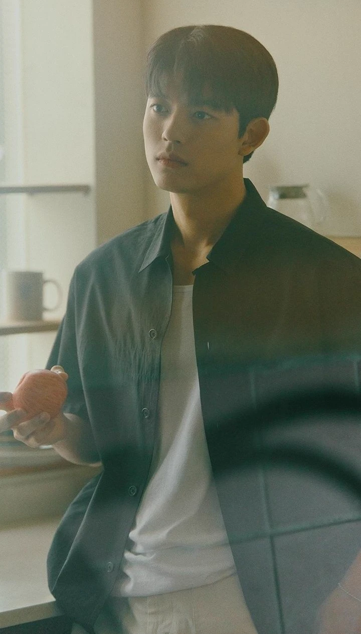Lee Su-hyeok thumbnail