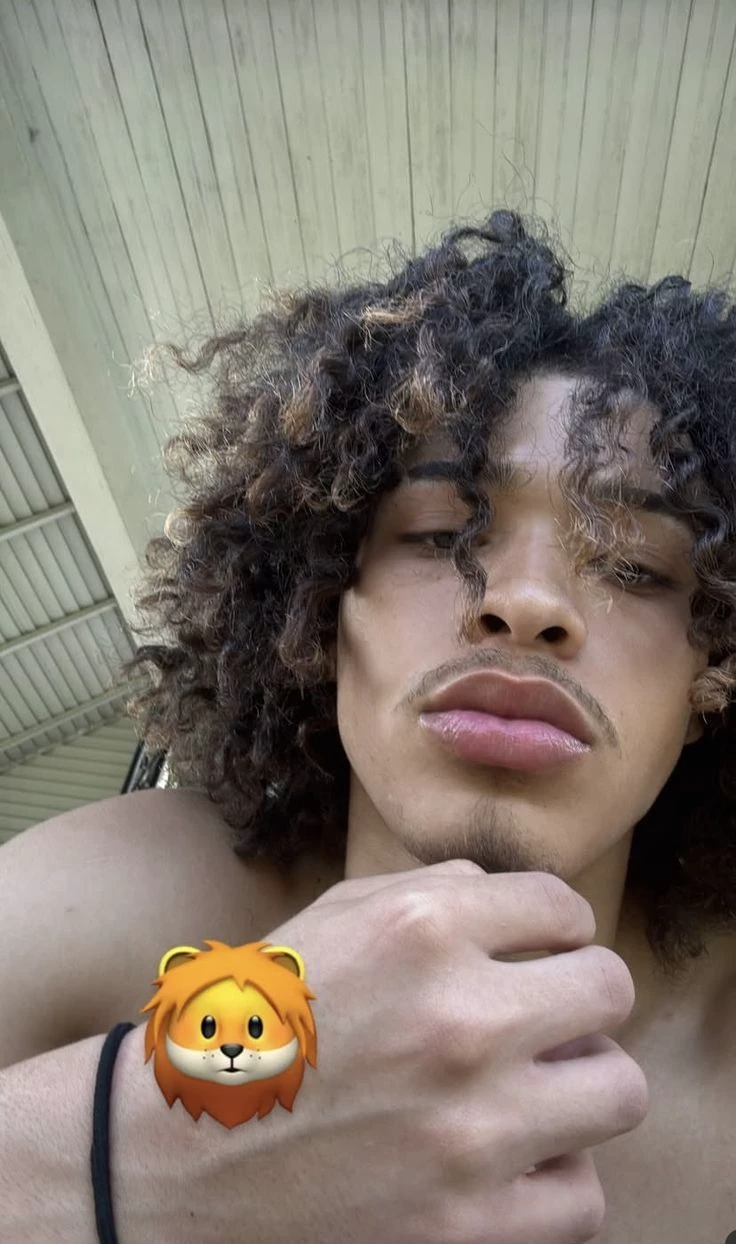Leon Gilmore  thumbnail