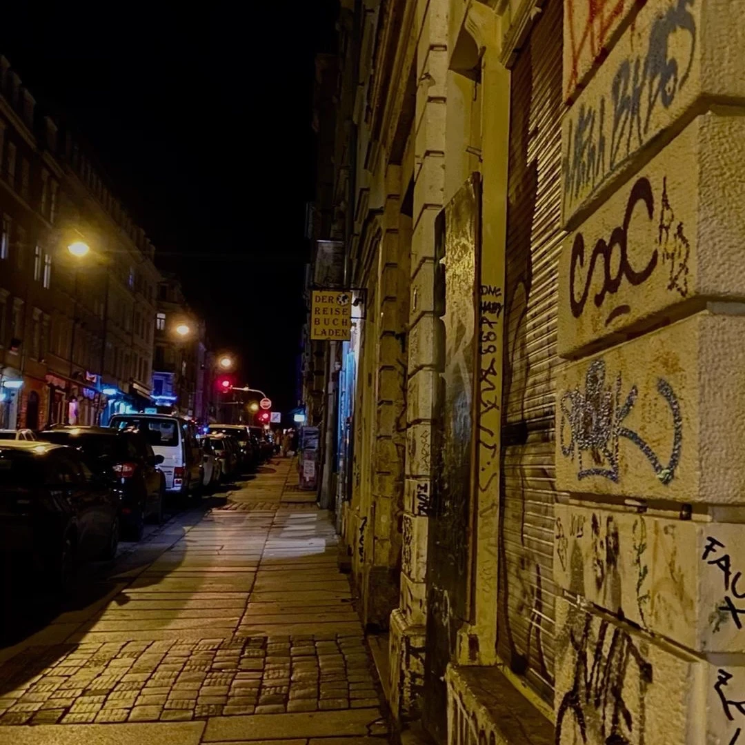 Dark city thumbnail