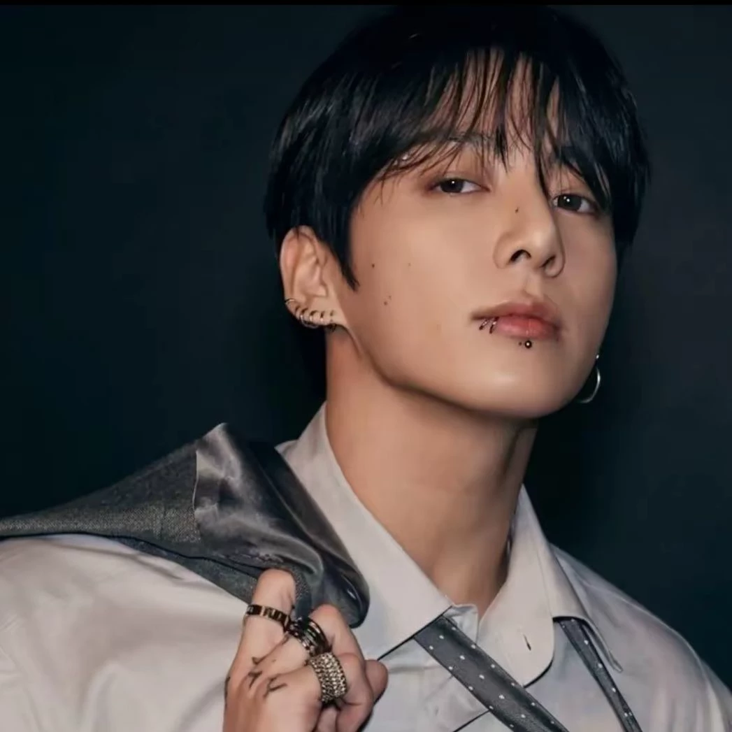 Jeon Jungkook thumbnail