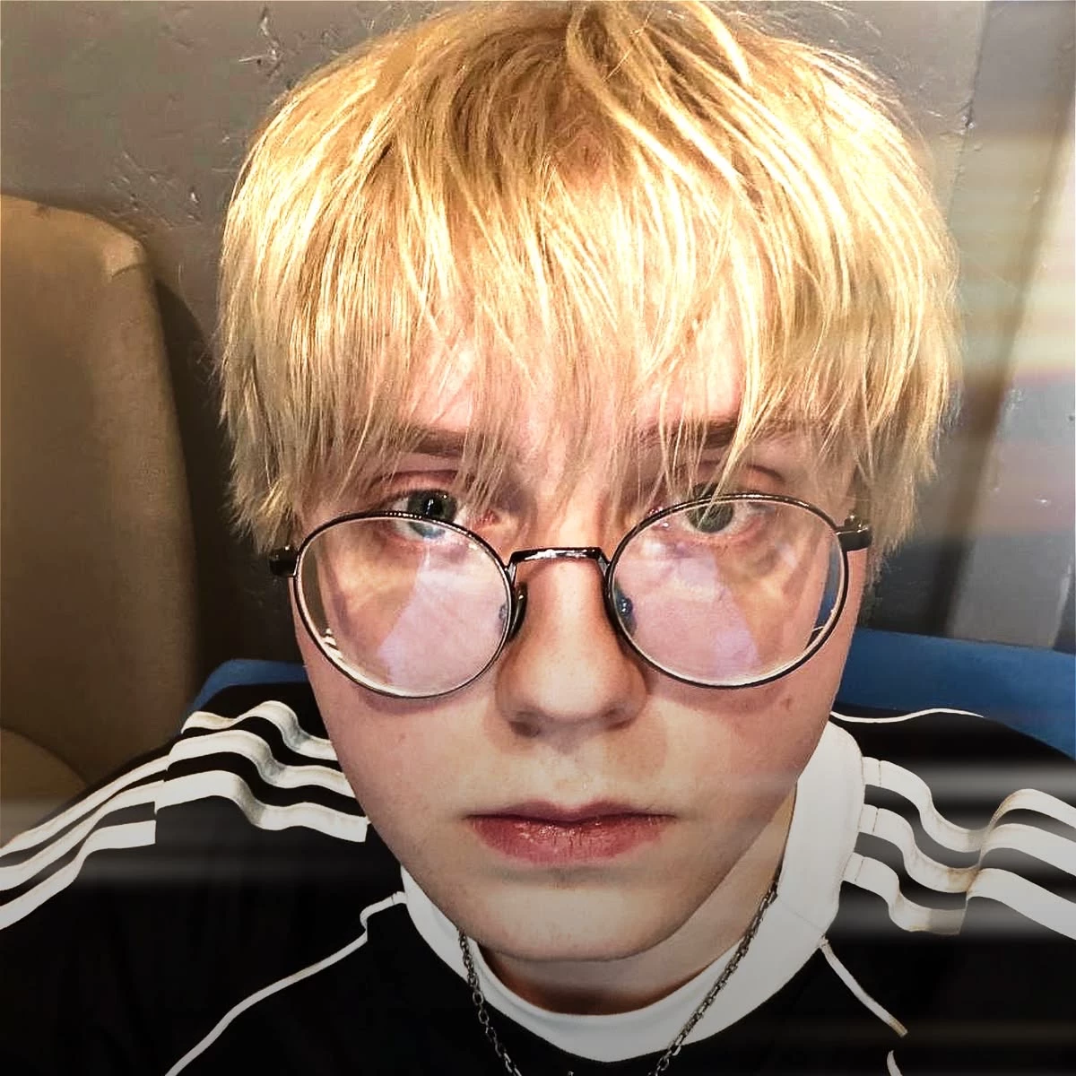 Drakeoffc/Drake thumbnail