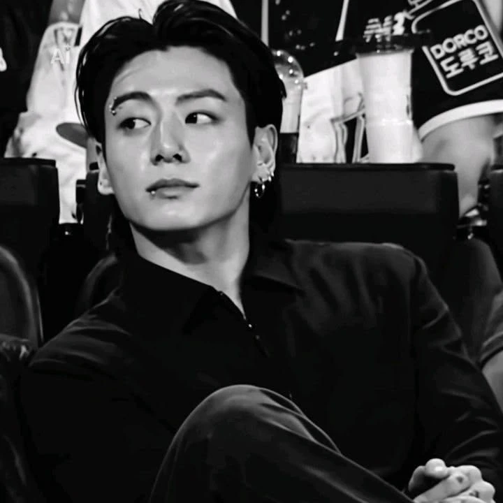 Jeon Jungkook thumbnail