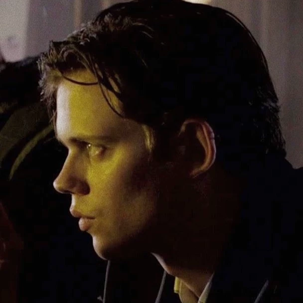 Bill Skarsgård thumbnail
