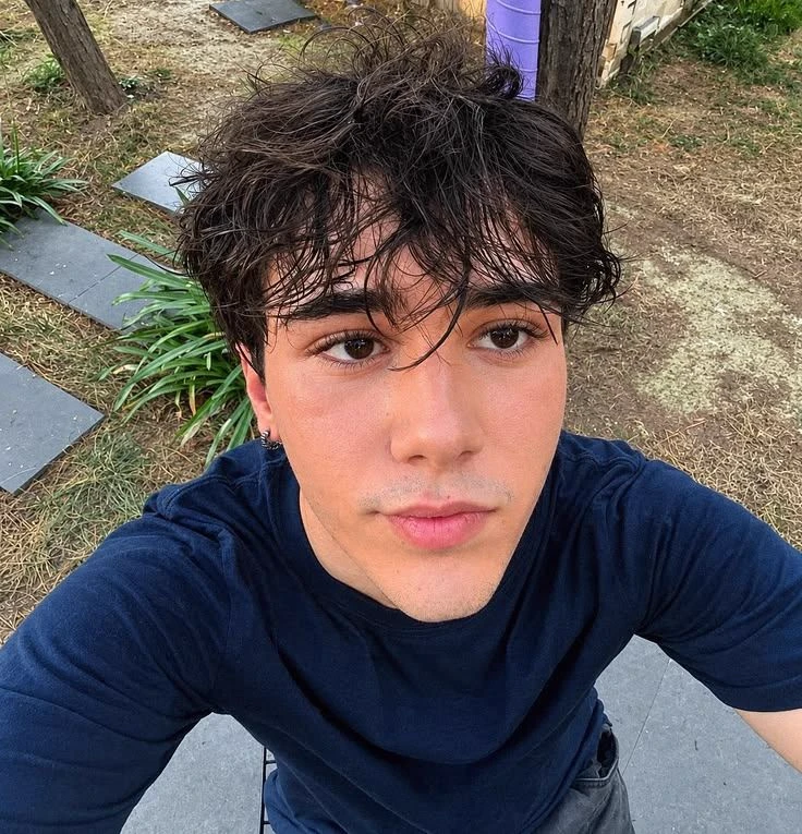 Efe Şan thumbnail