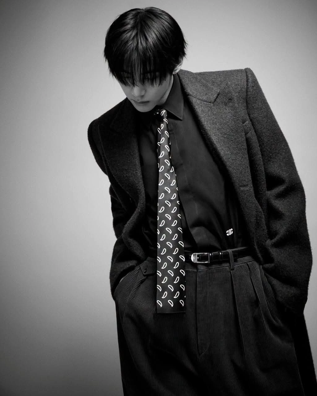 Kim Taehyung thumbnail