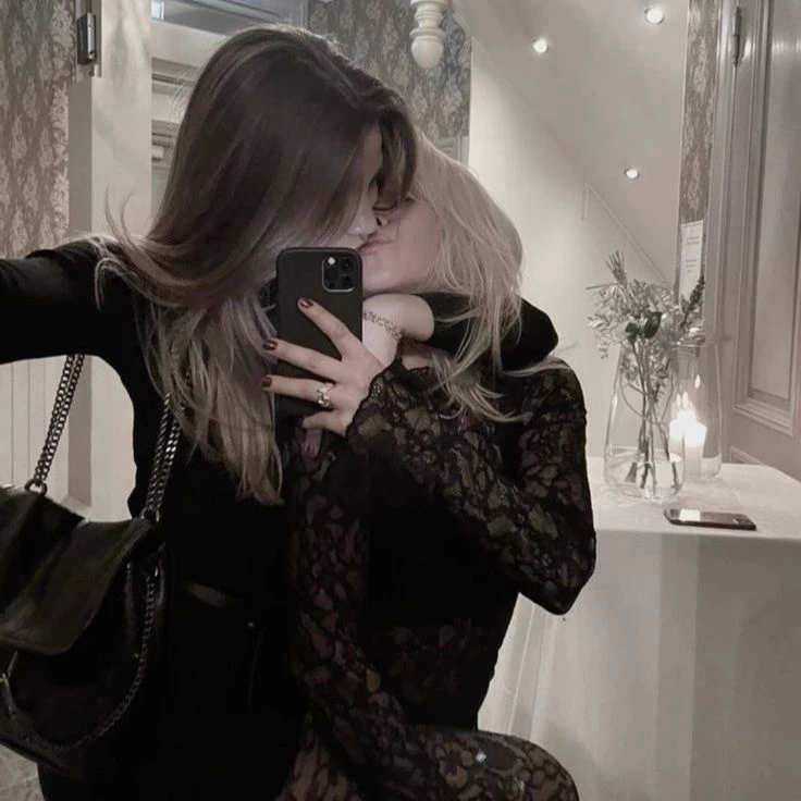 Valeria - BL. thumbnail