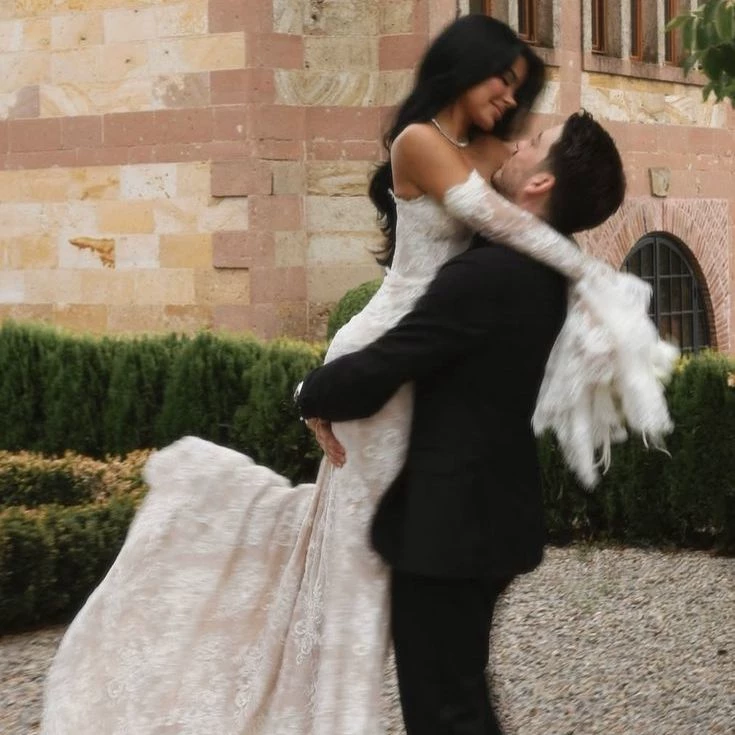 Mateo-Wedding. thumbnail