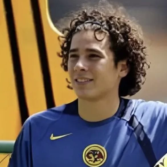 Guillermo 'Memo' Ochoa thumbnail