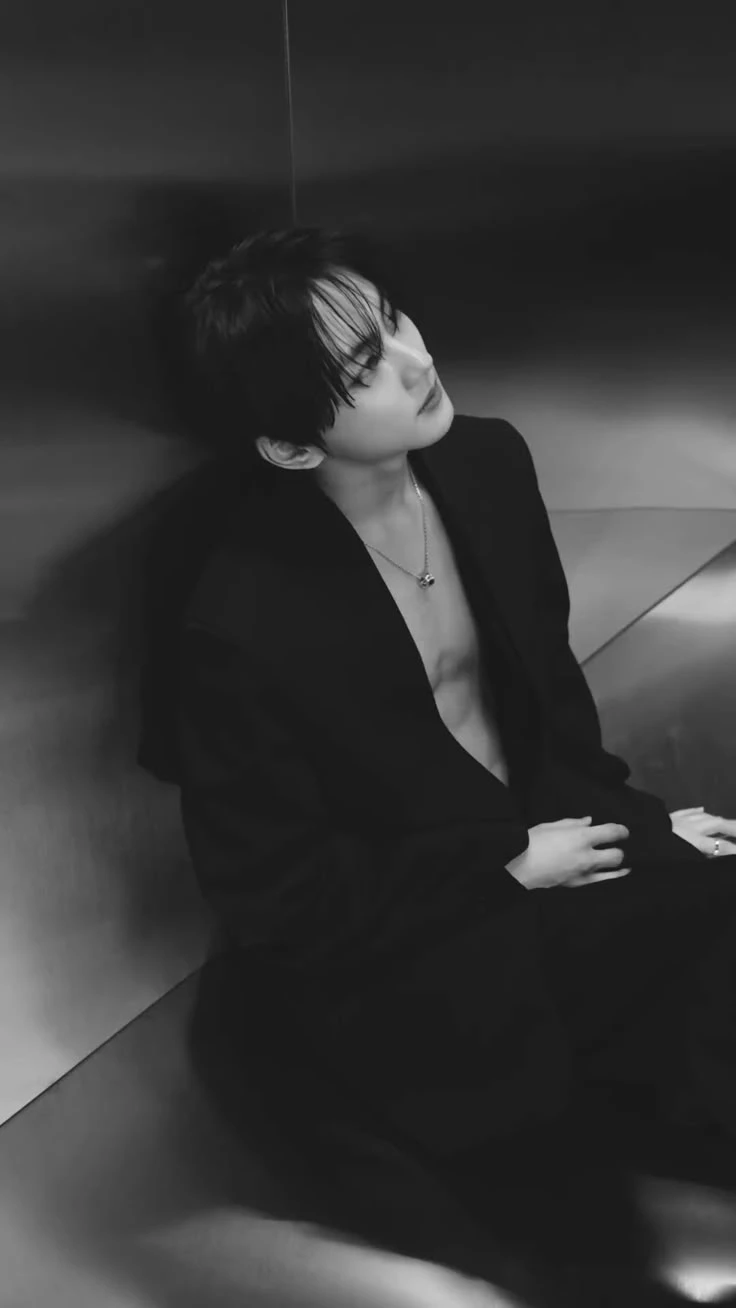 ✧───Yang Jungwon───✧
 thumbnail