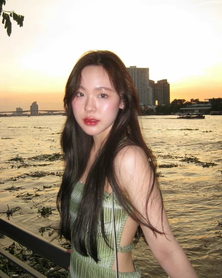 𝑳𝒖𝒏𝒂 ٭𝐆𝐋٭ thumbnail