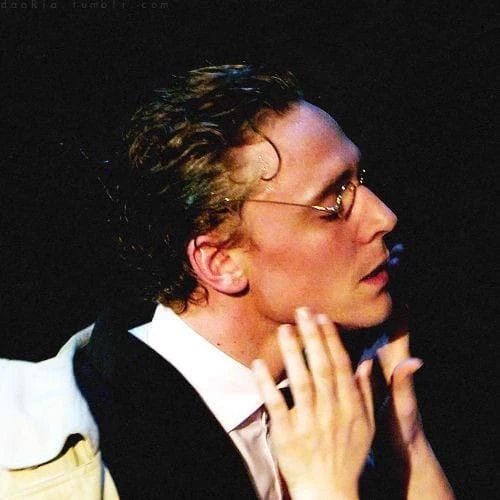Tom Hiddleston thumbnail