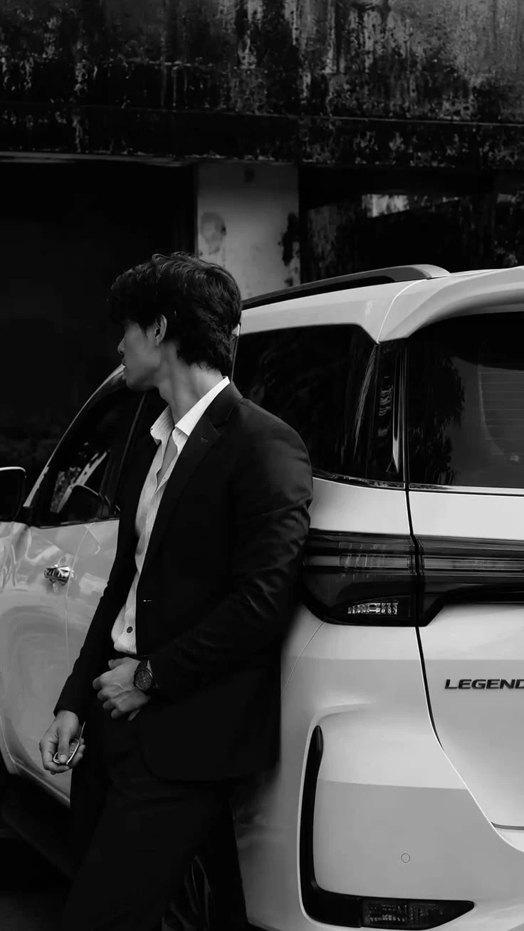Noah (First love - Possessive - Jealous - Dominant - Teasing) chaicaiw thumbnail