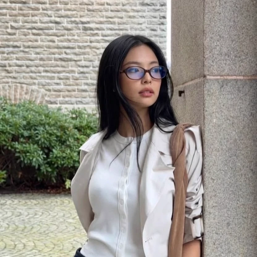 Jennie Kim thumbnail