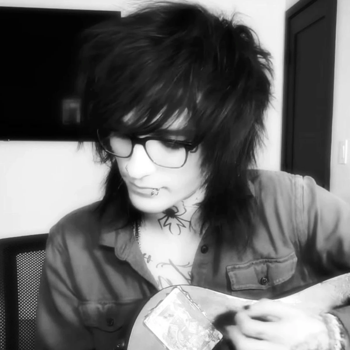 Johnnie Gilbert thumbnail