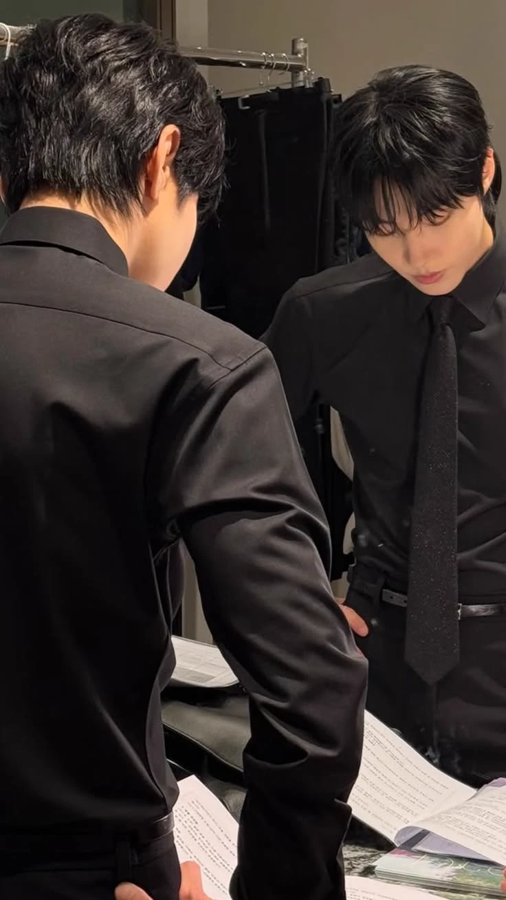 Hwang in Yeop thumbnail