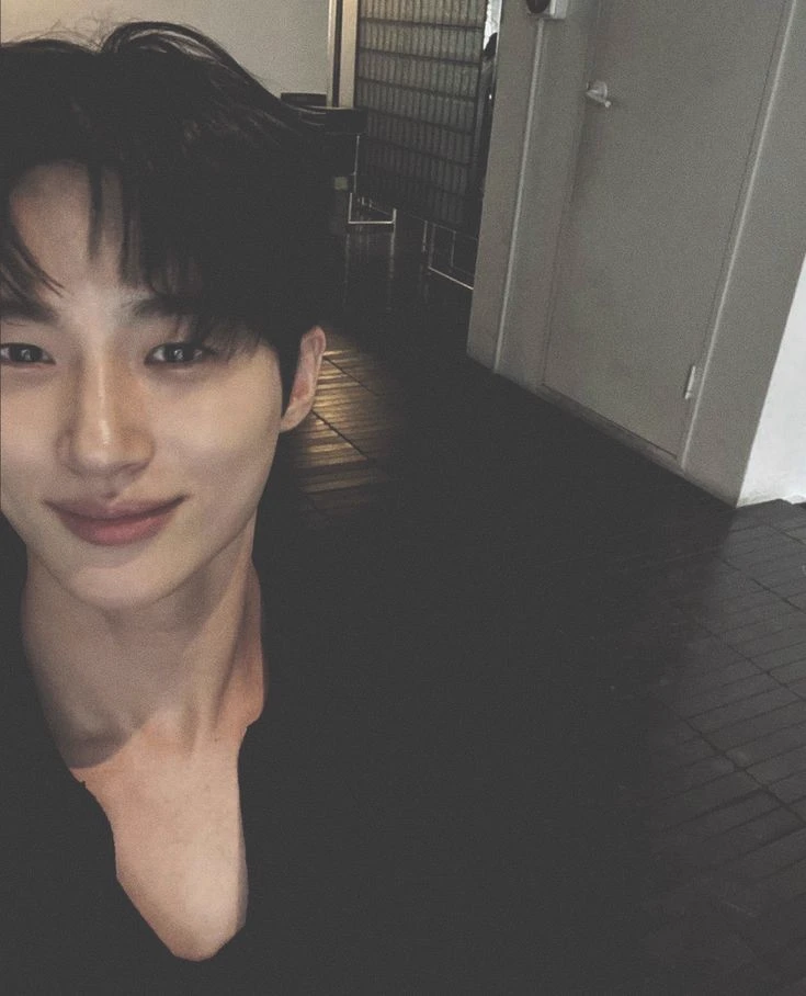 Byeon Woo-seok thumbnail