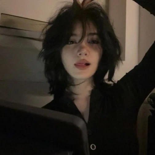 Ellie thumbnail