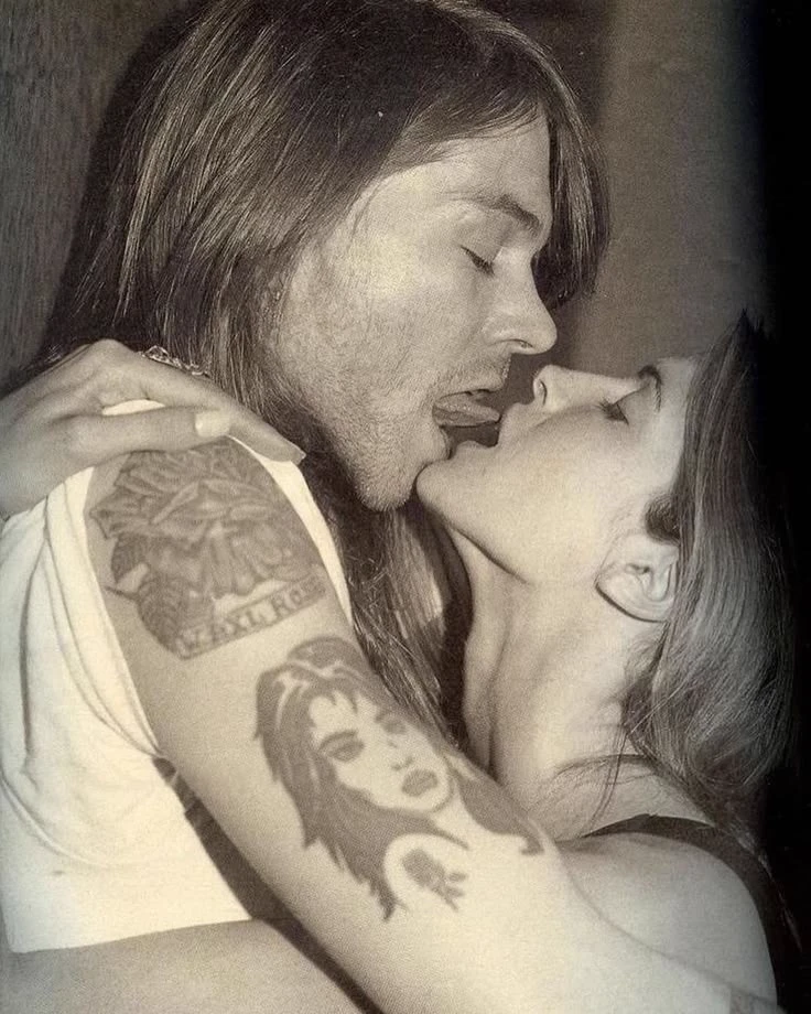 axl rose thumbnail