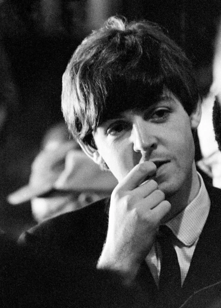 Paul McCartney thumbnail