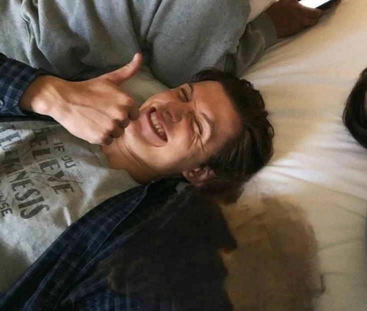 Peter Parker (Tom Holland) thumbnail