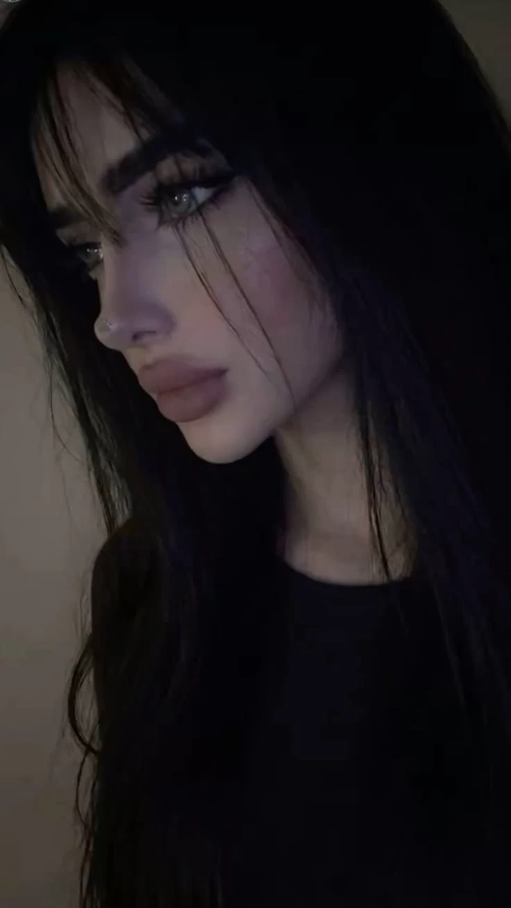 Sarah thumbnail