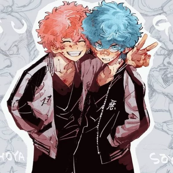 Smiley Beauty & Angry Beauty. thumbnail