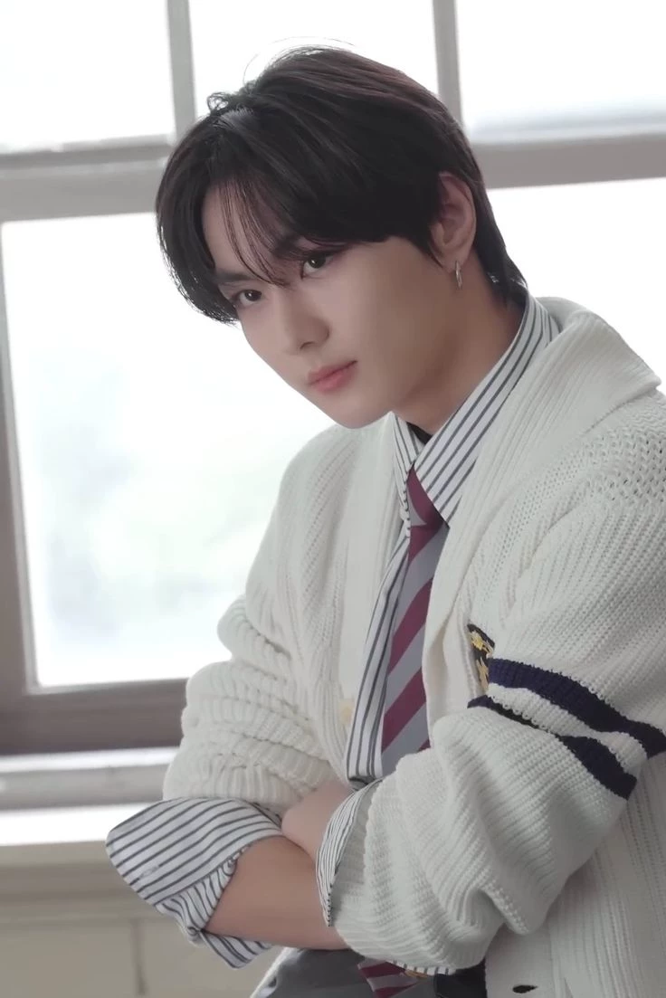 Yang Jungwon thumbnail