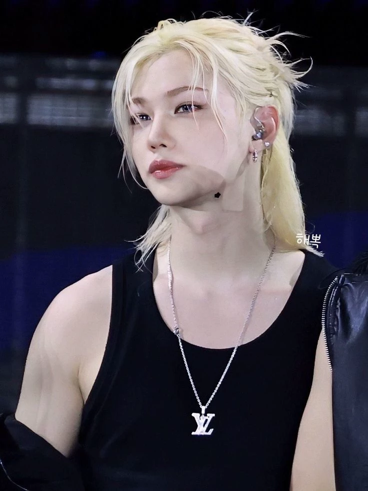 lee felix | thumbnail