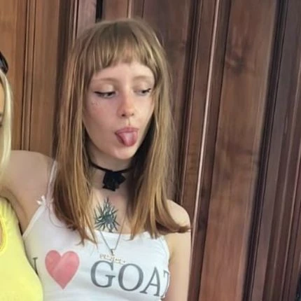 Laura sad thumbnail