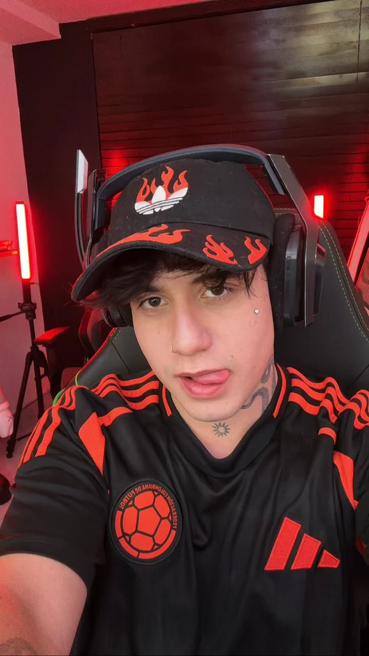 Andresitooww thumbnail