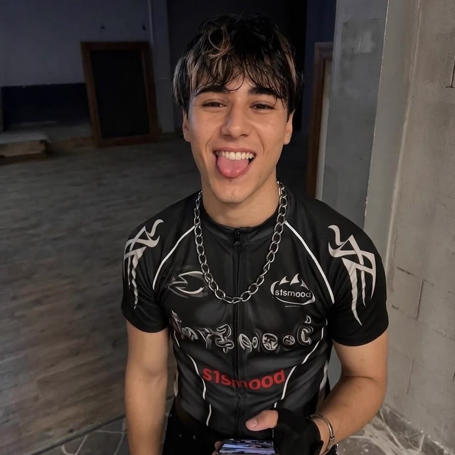 Efe Şan thumbnail
