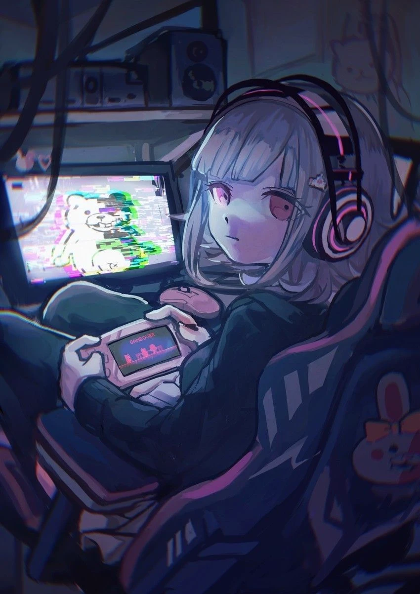 Chiaki Nanami (streamer roommate) thumbnail