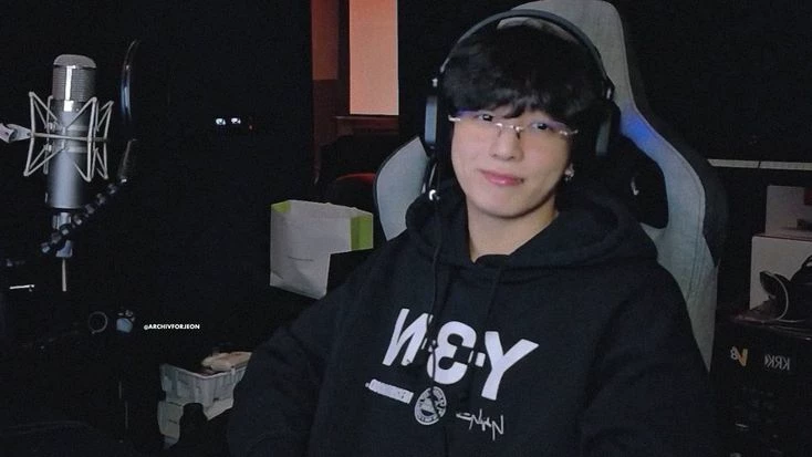 Jeon Jungkook thumbnail