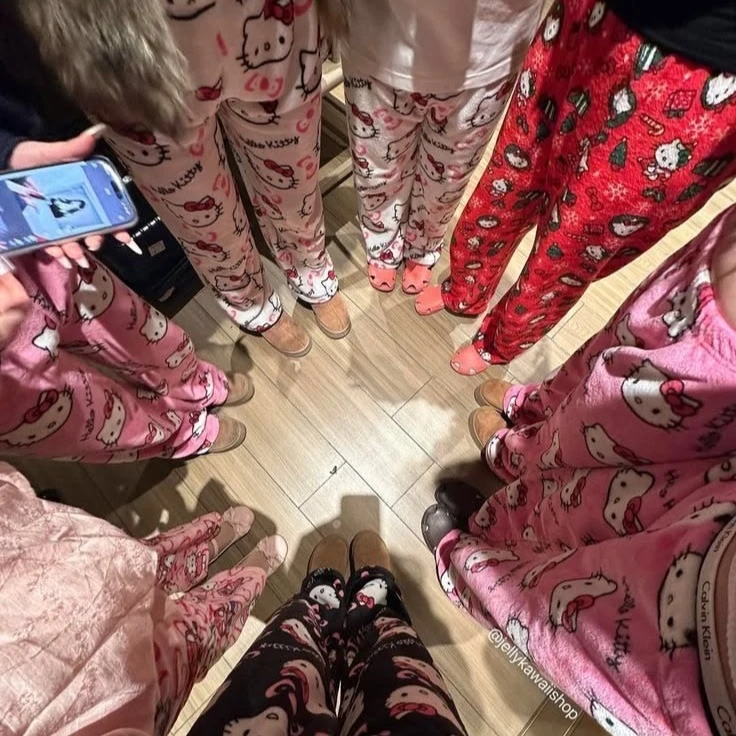 Sleepover with your friends thumbnail