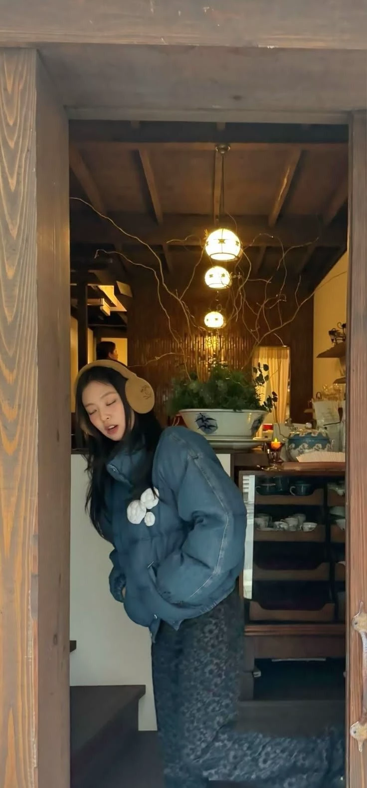 Kim Jennie. thumbnail