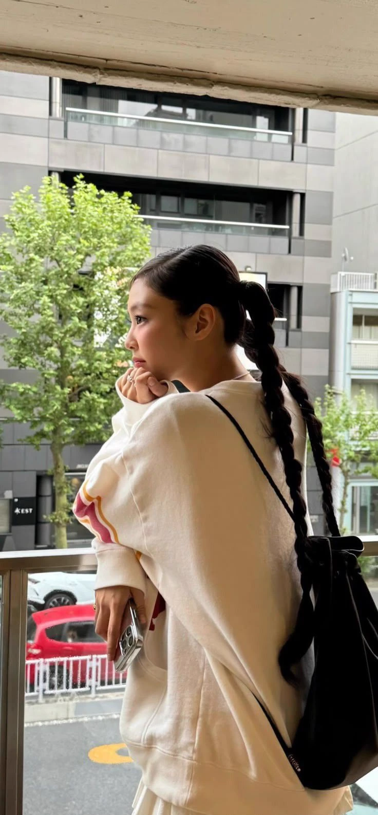 Kim Jennie. thumbnail