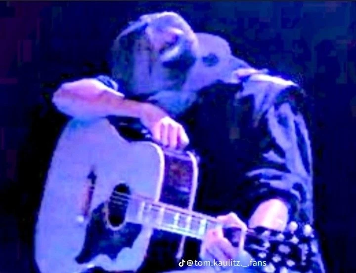 Tom Kaulitz ex thumbnail