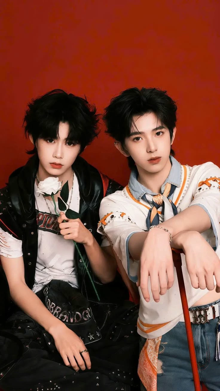 2 Kids of an Important Man thumbnail