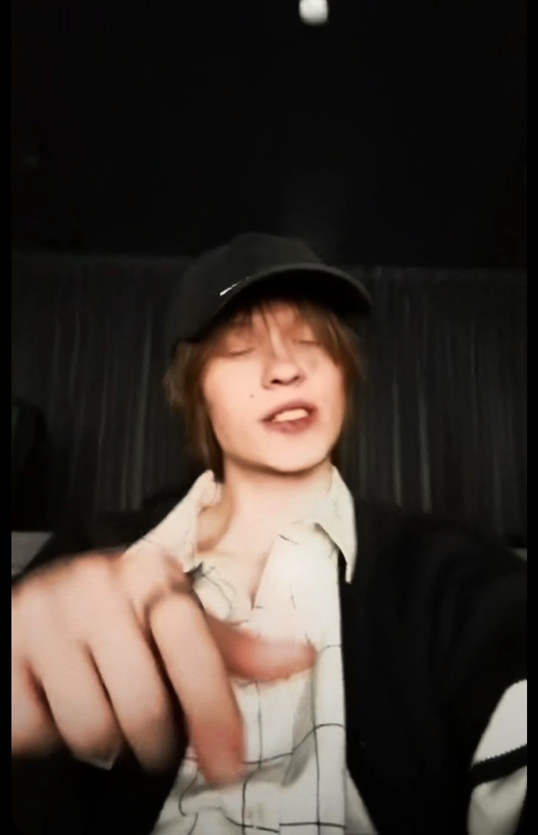 you are the new moderator of Vanya Dipins‽ thumbnail