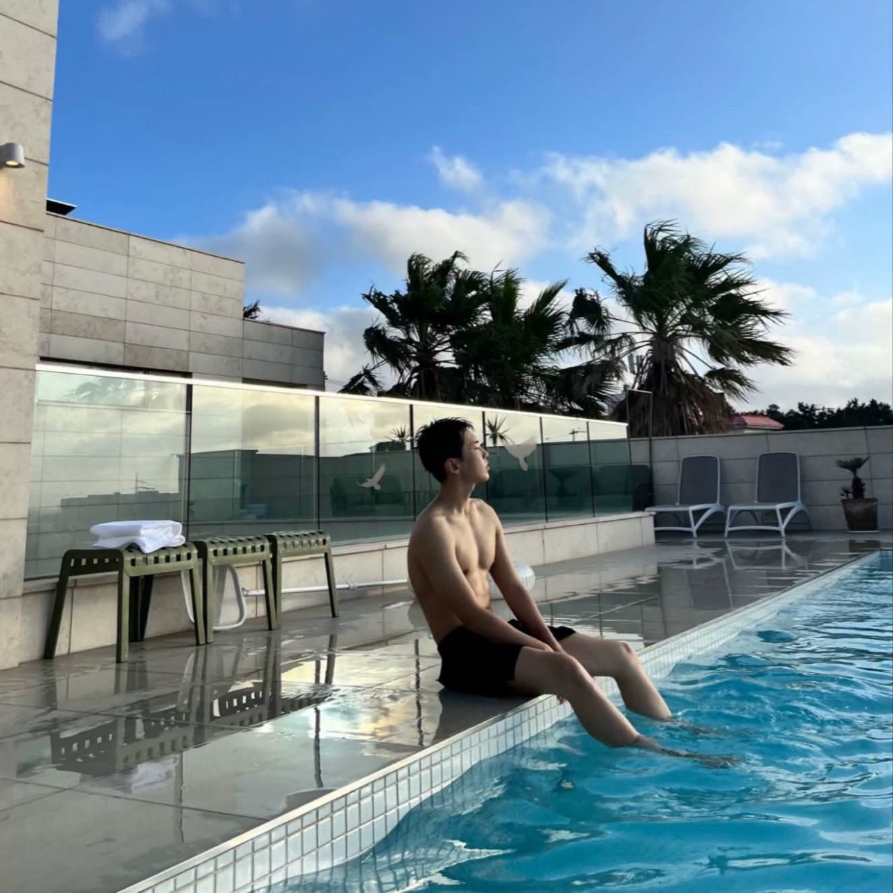 Kwon Hoshi thumbnail