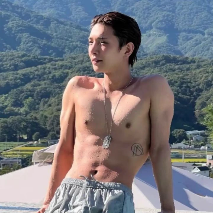 Hong Joshua thumbnail