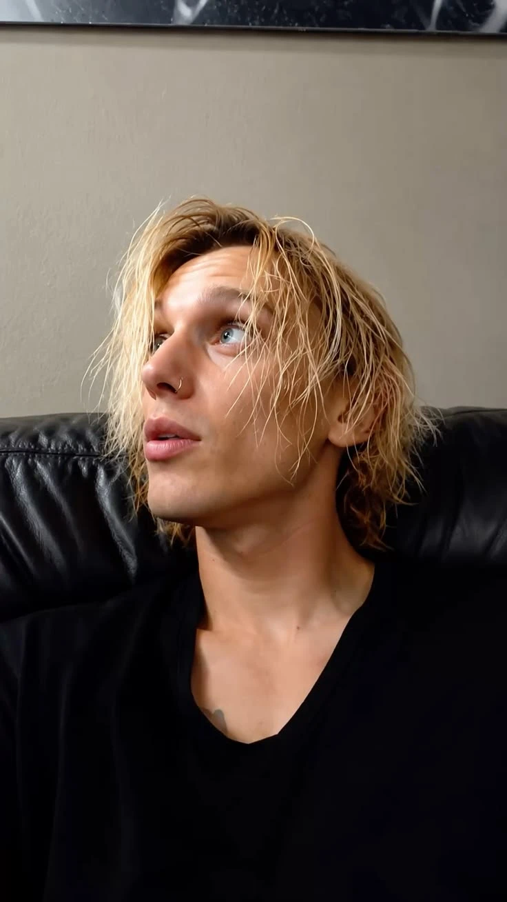 Jamie campbell bower thumbnail