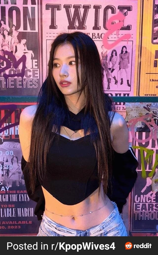 Minatozaki Sana thumbnail