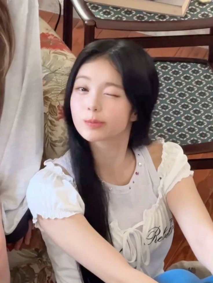 Ian (Jeong Lee An) thumbnail