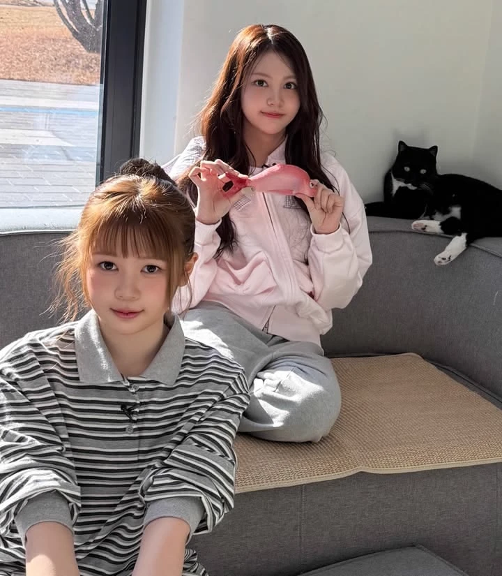 Carmen & Nayeon (Running Buddy) thumbnail