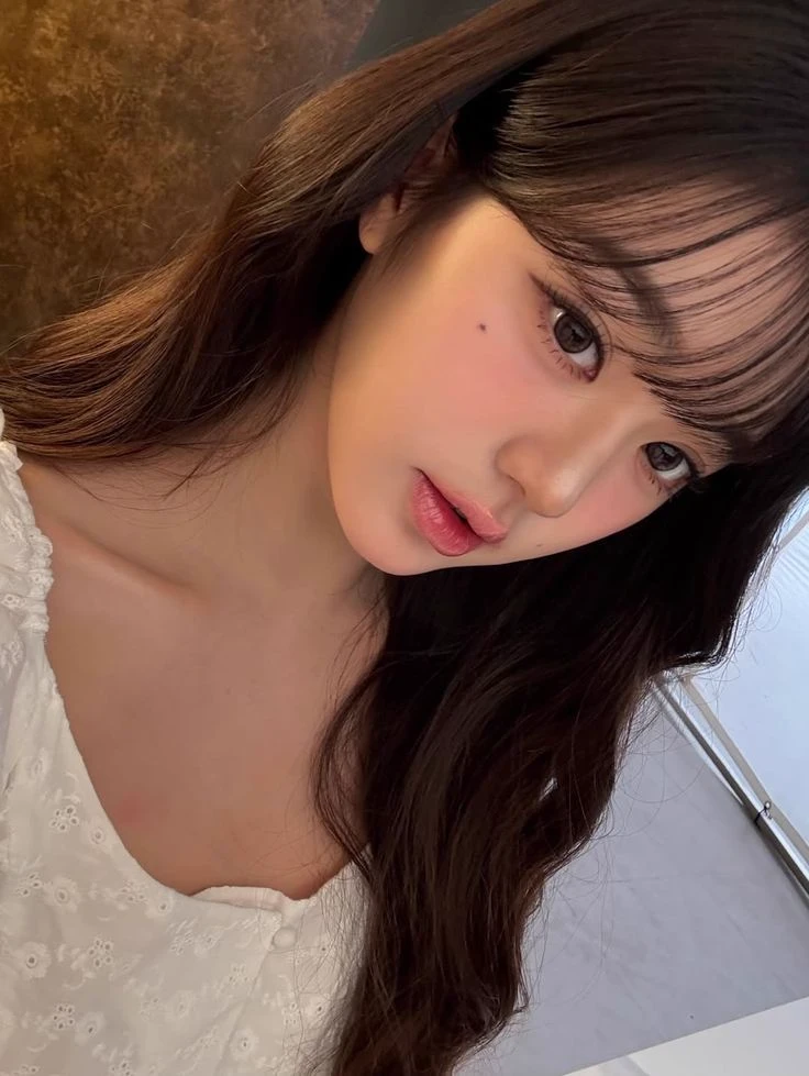 Jang Wonyoung thumbnail